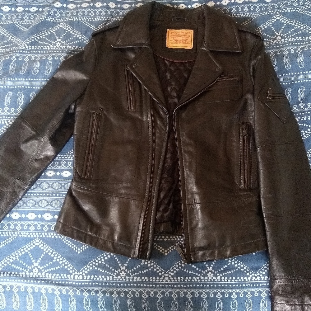 Levis Vibtage Black Leather Motorcycle Jacket